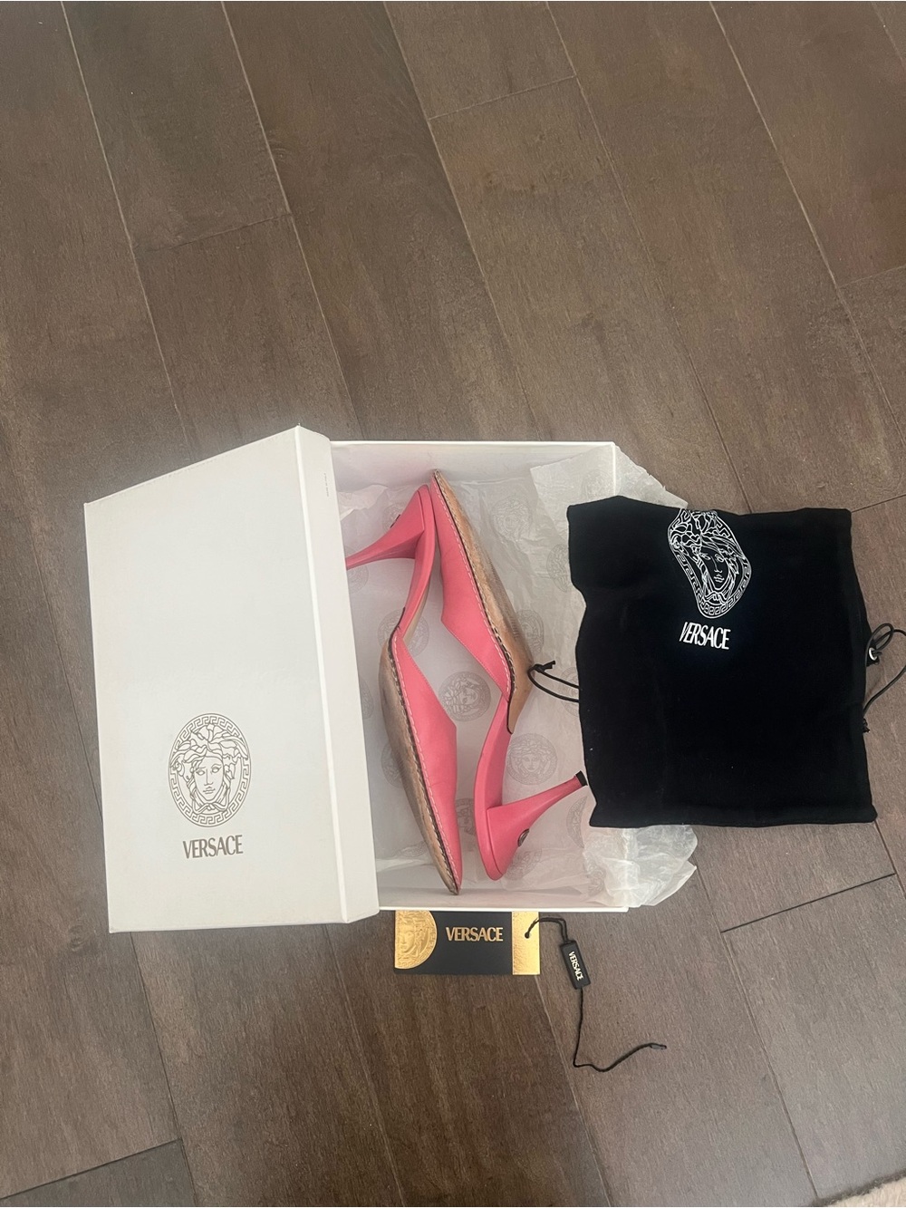 Versace, Limited Addition.
Pink Pointed-Toe Mule Heels - Picture 3 of 7